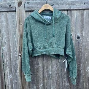 BE YOU Green/Yellow Marbled/Tie Dye Cropped Hoodie,Small,NWT